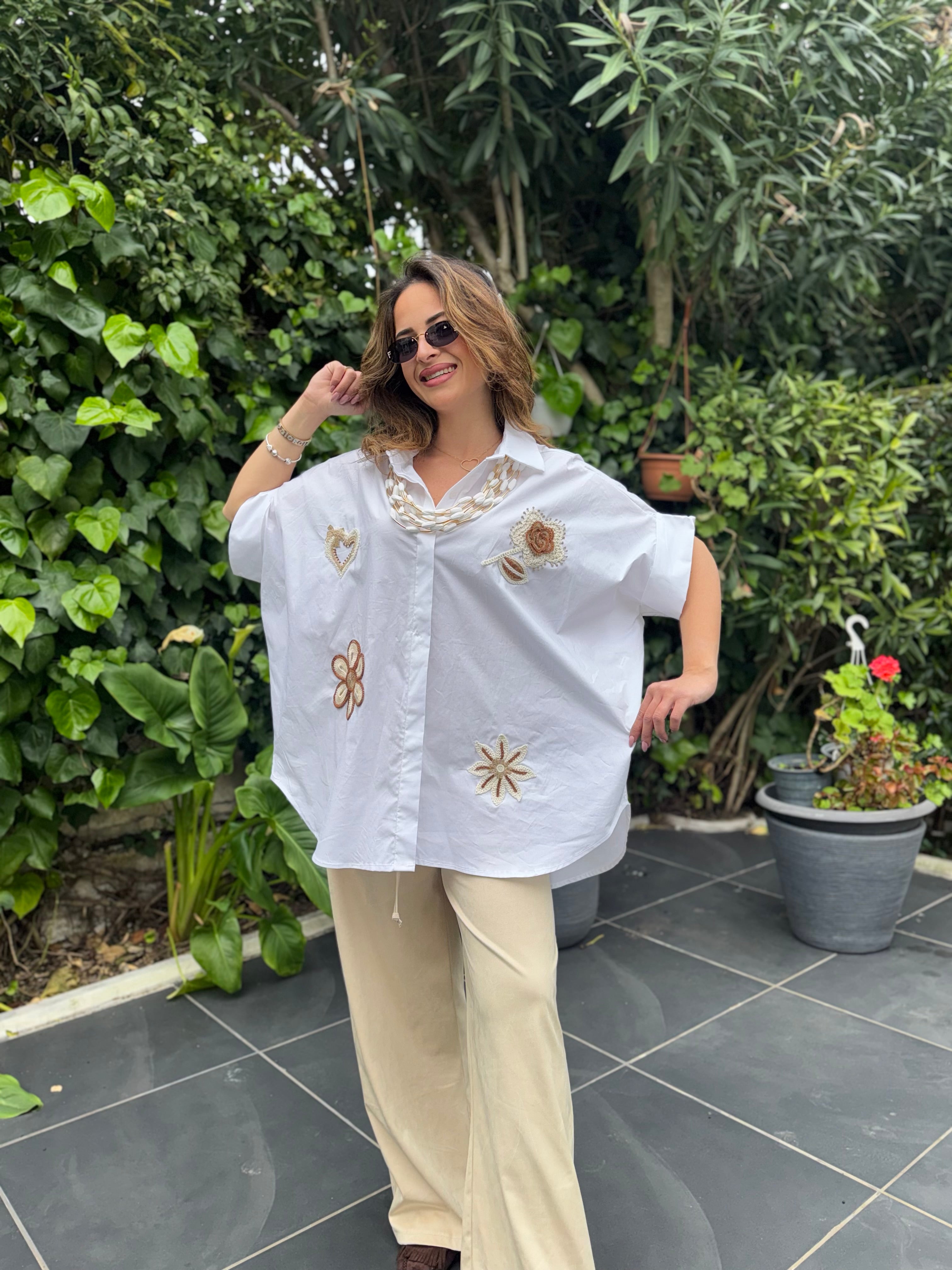 Camicia over fiore canapa
